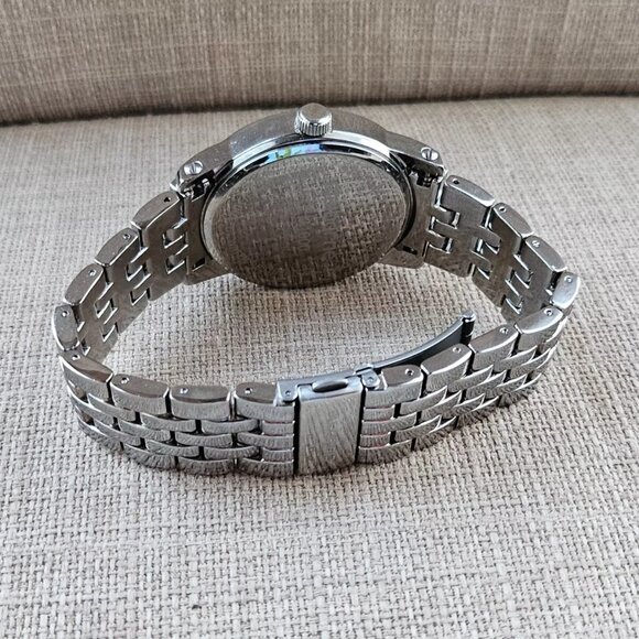 Liz Claiborne Men Wristwatch Silver Tone Multi Functional Analog Watch Read desc - Picture 6 of 12